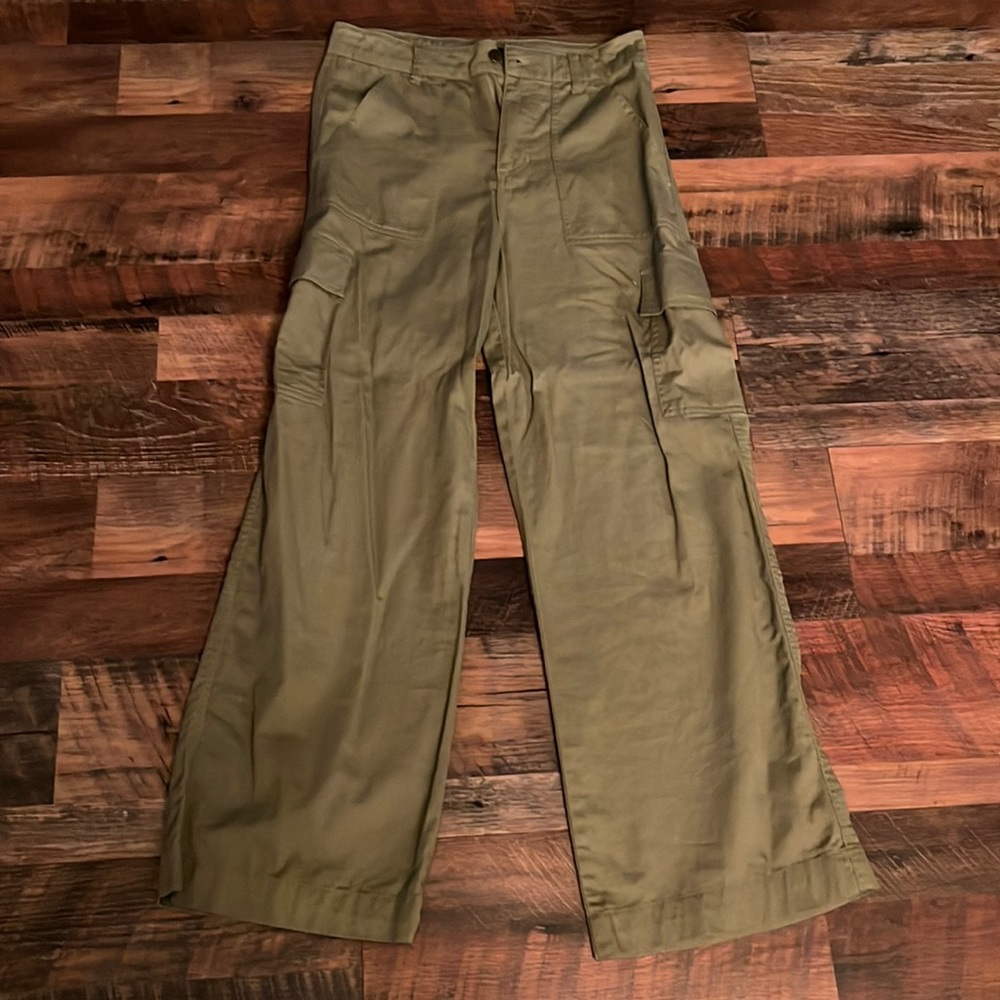 Forever 21- army green wide leg- size Medium pants